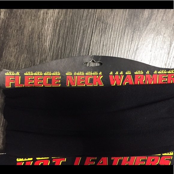 Fleece Neck Warmer NWT - Picture 3 of 4